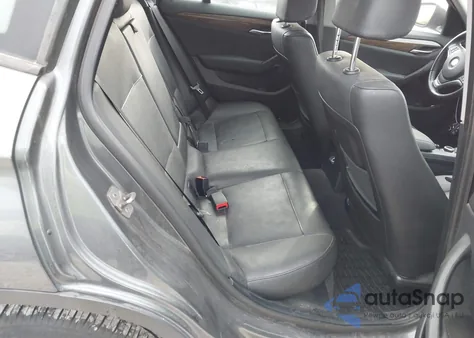 2015 BMW X1 xDrive28I из США, поврежденный, VIN WBAVL1C54FVY32220